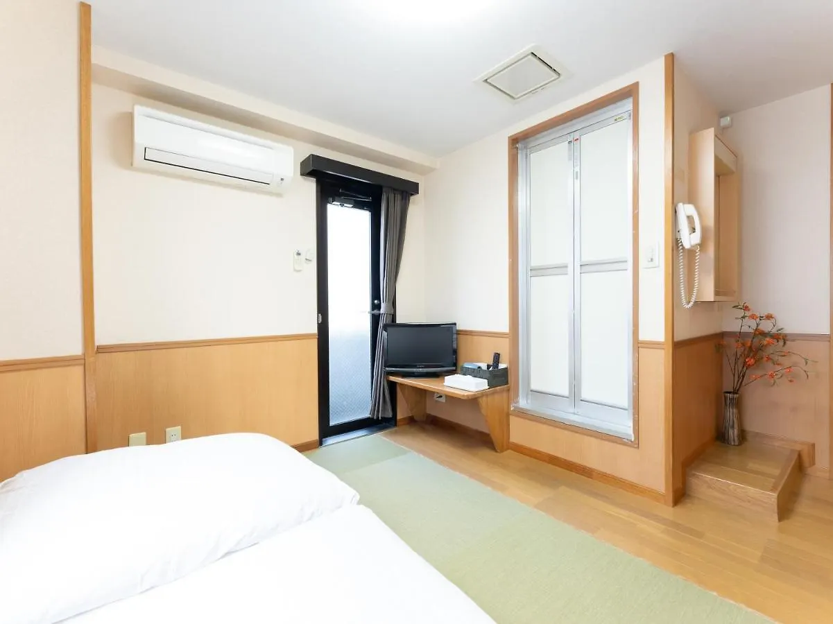 Chang Tee Hotel Ikebukuro Prefektura Tokio 2*,