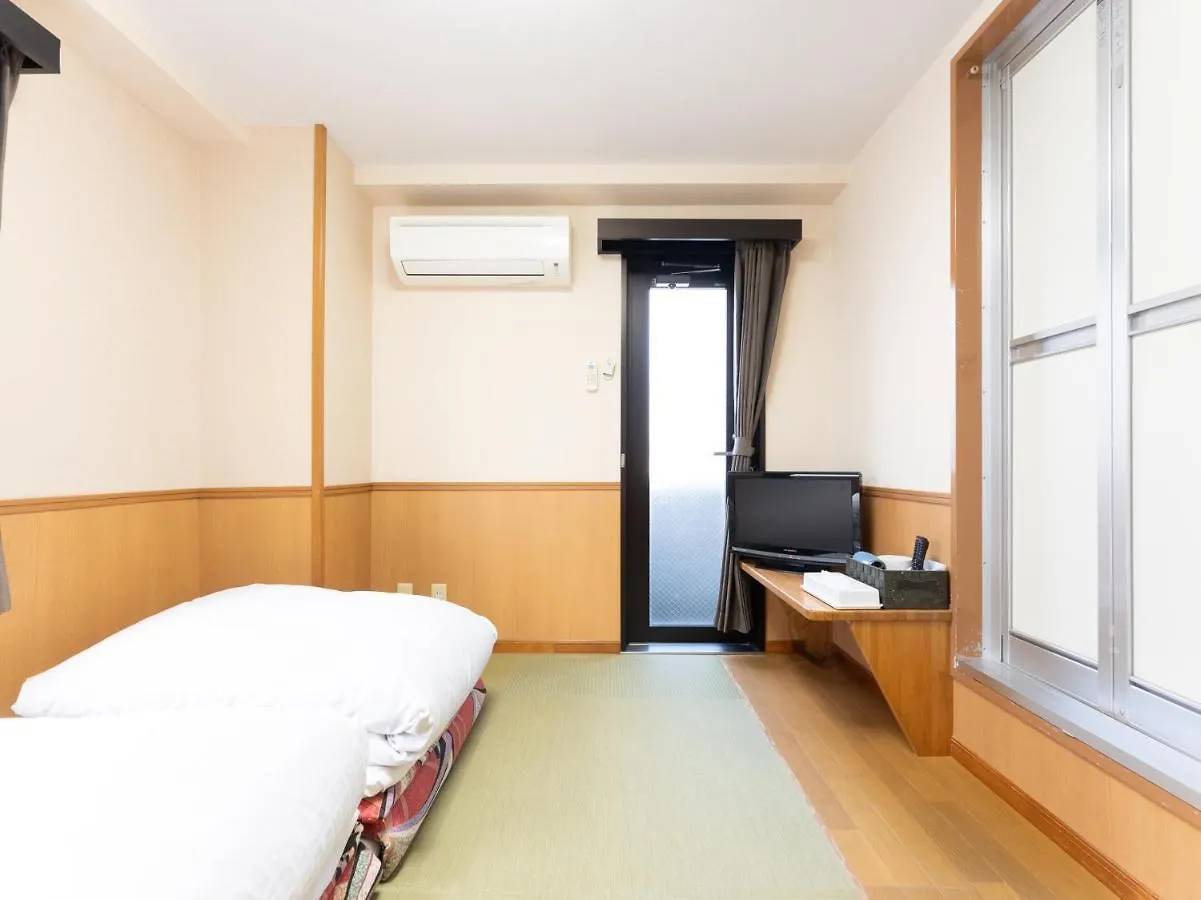 Chang Tee Hotel Ikebukuro Tokyo 2*,  Japan